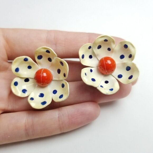 Vintage Jewelry - Vintage Blue Polka Dot Flower Clip On Earrings, Retro Plastic Design, 60s